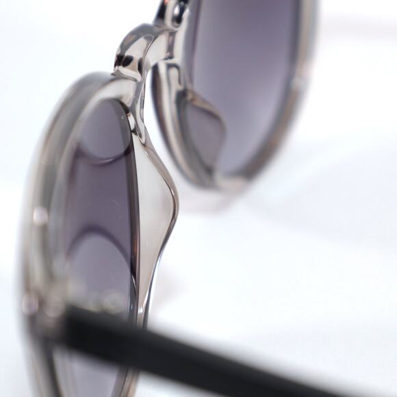 GUESS Round Mens Sunglasses - Transparent Grey / Black - NWT - Picture 9 of 10